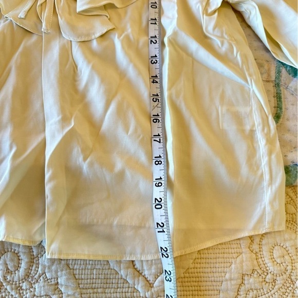 NWT WeWoreWhat boho ruffle peasant sleeve blouse lightweight cream women’s large - Picture 7 of 10